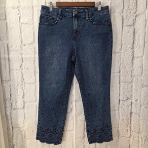 Chico's So Slimming Size 0.5 (6) Denim Girlfriend Slim Leg Crop Eyelet Jeans